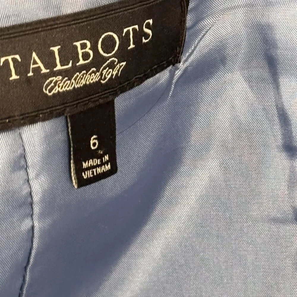 Talbots Womens Blue Wool Skirt Pleated Size 6 lined knee length
